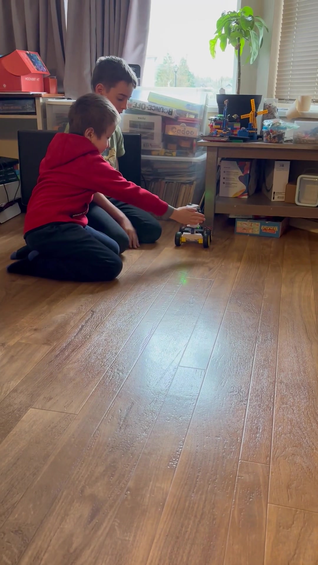 Play DIY Follow Me Robot video